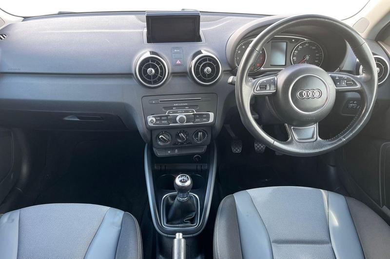 Used Audi A1 2016 for sale - 76433932: Photo 10