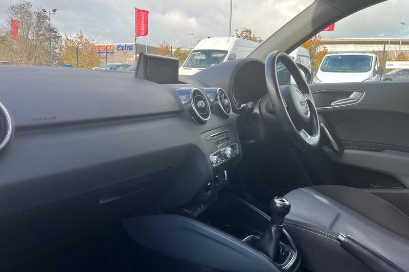 Used Audi A1 2016 for sale - 76433932: Photo 18