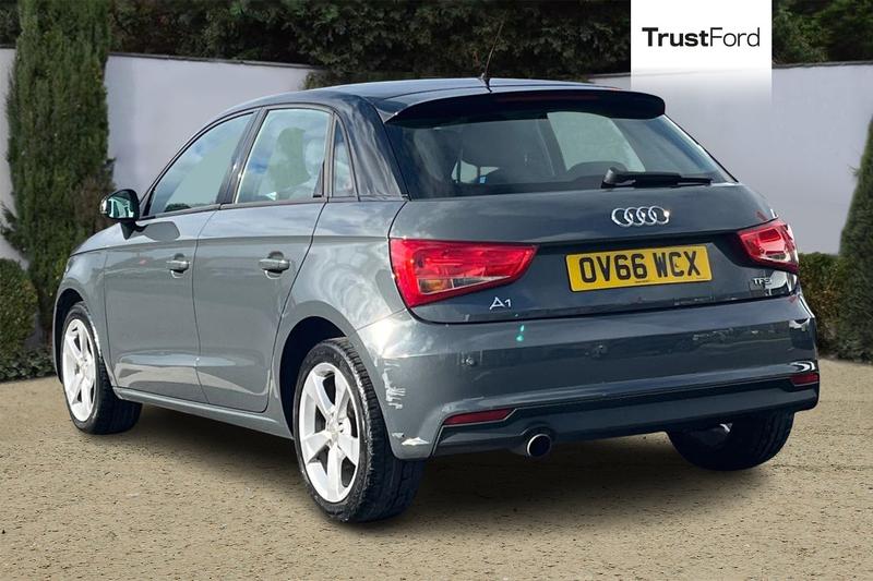 Used Audi A1 2016 for sale - 76433932: Photo 2