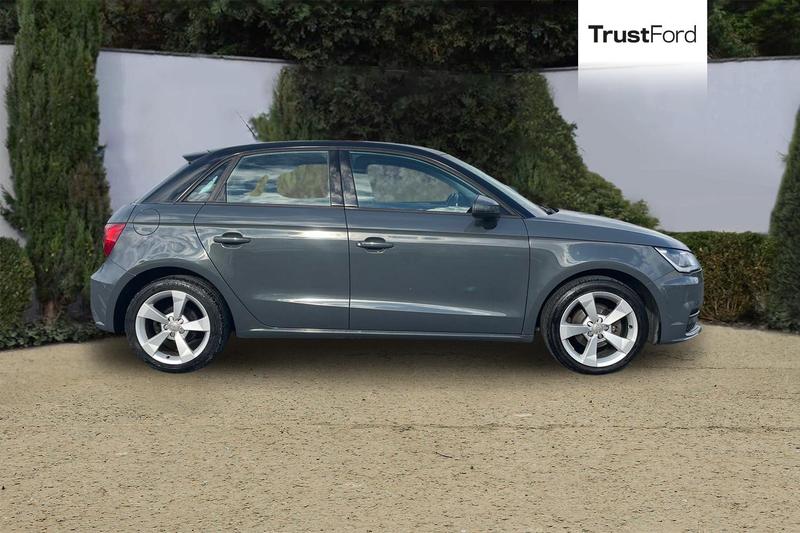 Used Audi A1 2016 for sale - 76433932: Photo 3