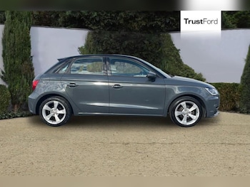 Used Audi A1 2016 for sale - 76433932: Photo