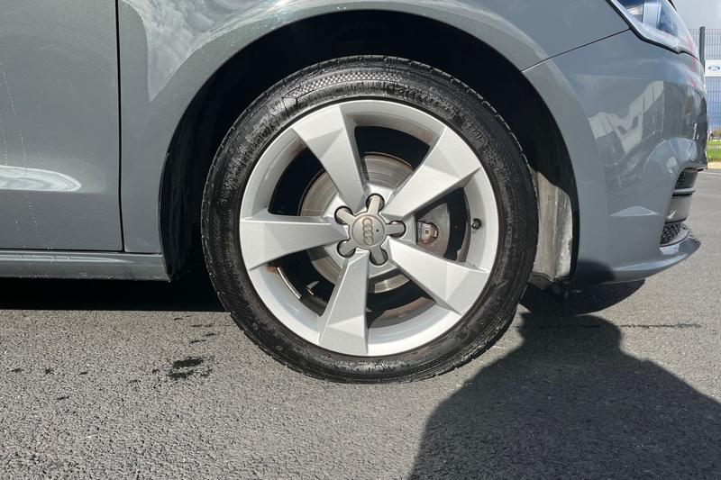 Used Audi A1 2016 for sale - 76433932: Photo 8