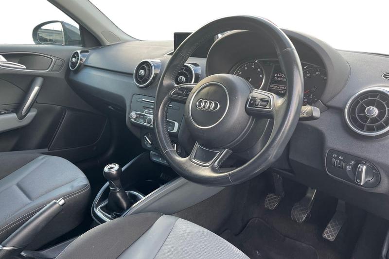Used Audi A1 2016 for sale - 76433932: Photo 9
