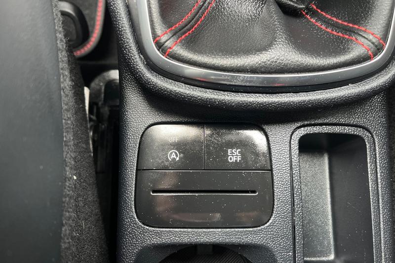 Vehicle 33