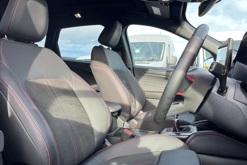 Used Ford Kuga 2025 for sale - 77607575: Photo 17