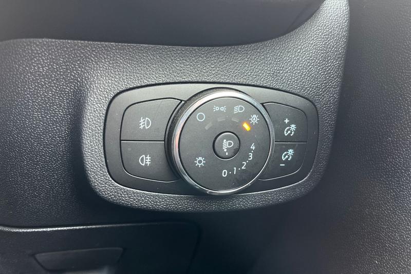 Used Ford Fiesta 2023 for sale - 78206203: Photo 29