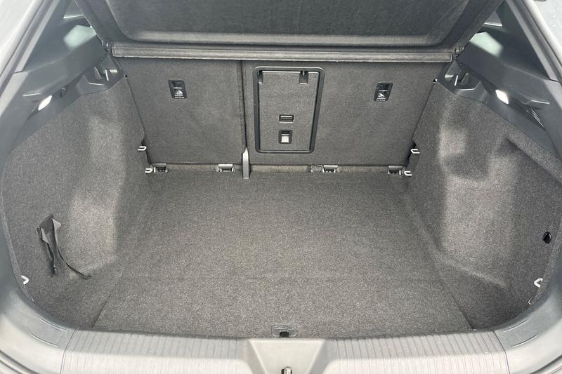 Used Volkswagen ID.4 2022 for sale - 76653443: Photo 21