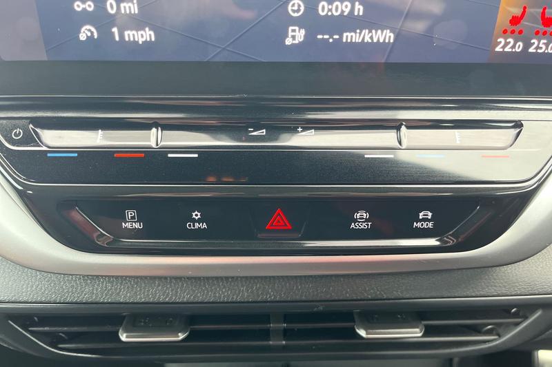 Used Volkswagen ID.4 2022 for sale - 76653443: Photo 40