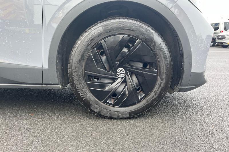 Used Volkswagen ID.4 2022 for sale - 76653443: Photo 8