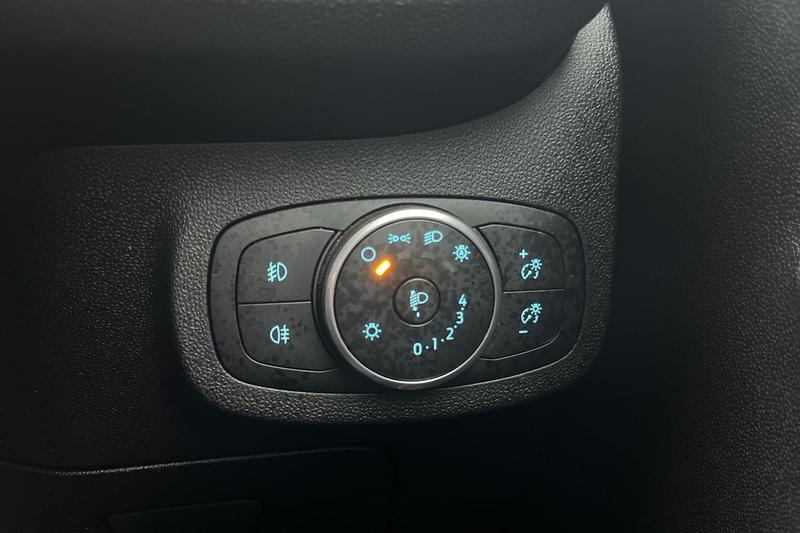 Used Ford Fiesta 2018 for sale - 77310567: Photo 26