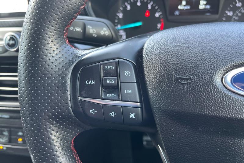 Used Ford Focus 2020 for sale - 77878230: Photo 40