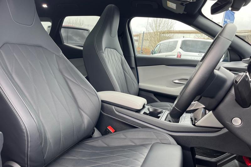 Used Ford Explorer 2025 for sale - 77918686: Photo 17