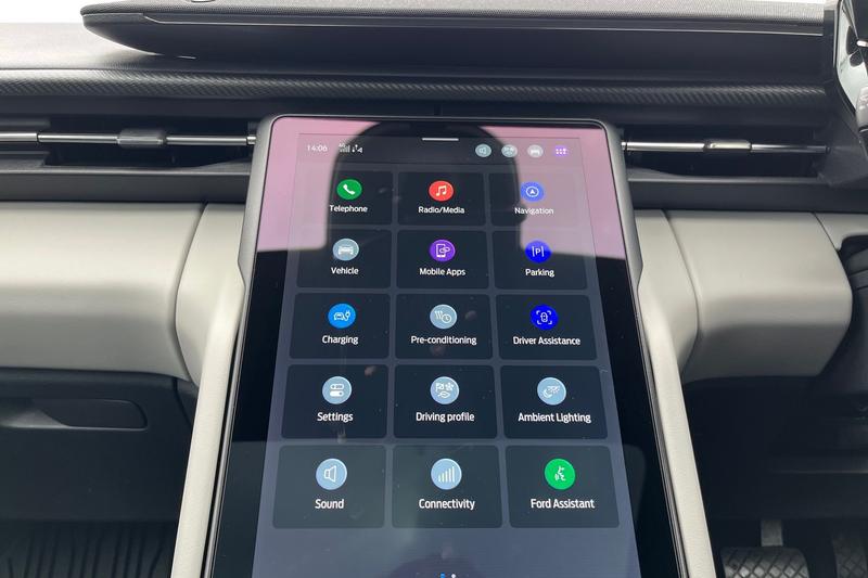 Used Ford Explorer 2025 for sale - 77918686: Photo 28