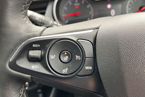 Used Vauxhall Crossland 2022 for sale - 76255325: Photo 40