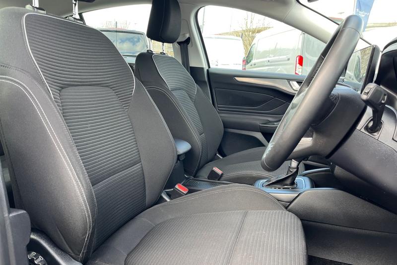 Used Ford Focus 2023 for sale - 78042871: Photo 17