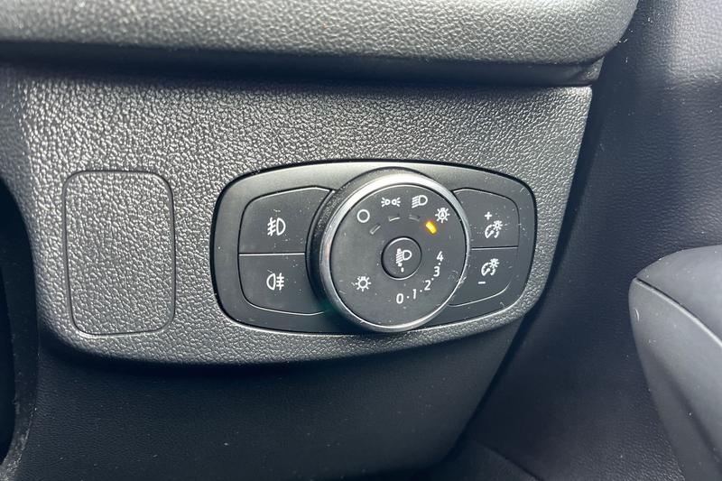 Used Ford Focus 2023 for sale - 78042871: Photo 28