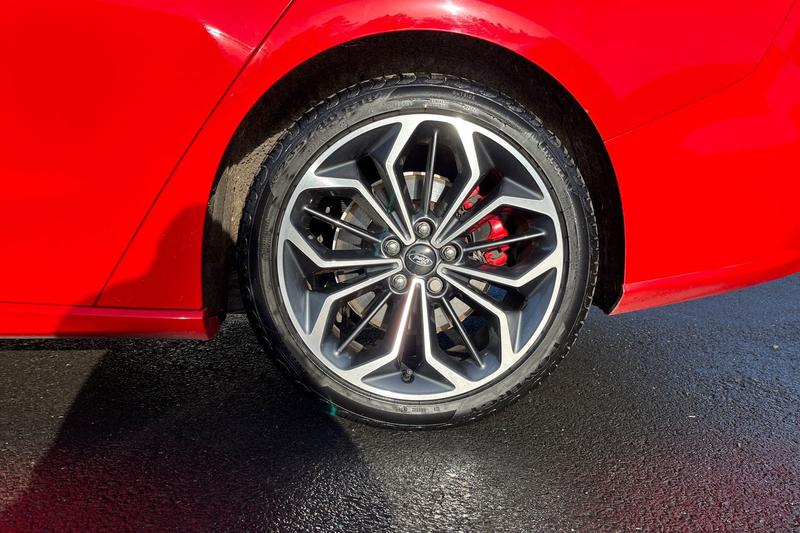 Used Ford Focus 2023 for sale - 77834378: Photo 8