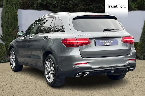 Used Mercedes-Benz GLC 2017 for sale - 76255469: Photo 2