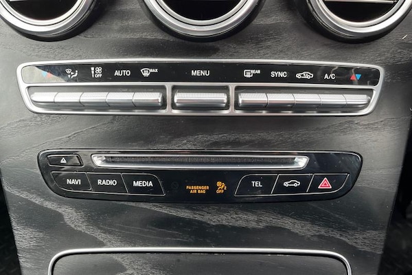 Used Mercedes-Benz GLC 2017 for sale - 76255469: Photo 30
