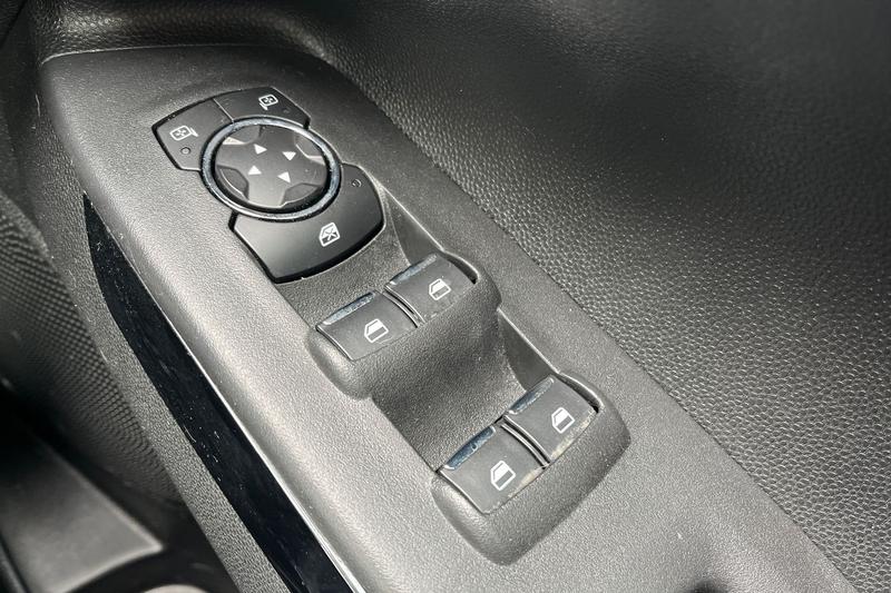 Used Ford Ecosport 2023 for sale - 77878229: Photo 16