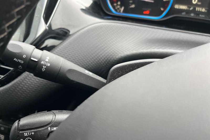 Used Peugeot 2008 2019 for sale - 78001221: Photo 14