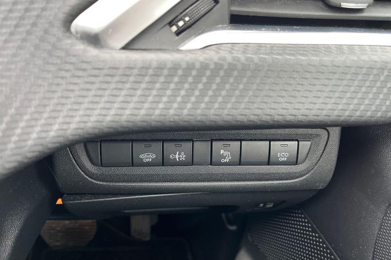 Used Peugeot 2008 2019 for sale - 78001221: Photo 26