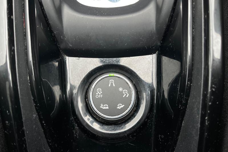 Used Peugeot 2008 2019 for sale - 78001221: Photo 37