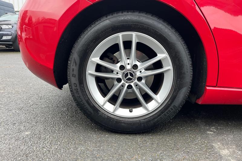 Used Mercedes-Benz A-Class 2020 for sale - 77653715: Photo 8