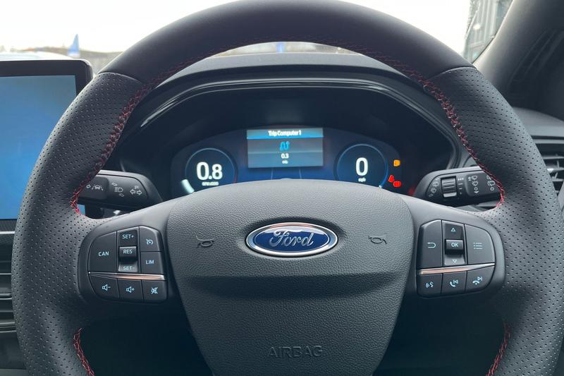 Used Ford Focus 2025 for sale - 77025870: Photo 12