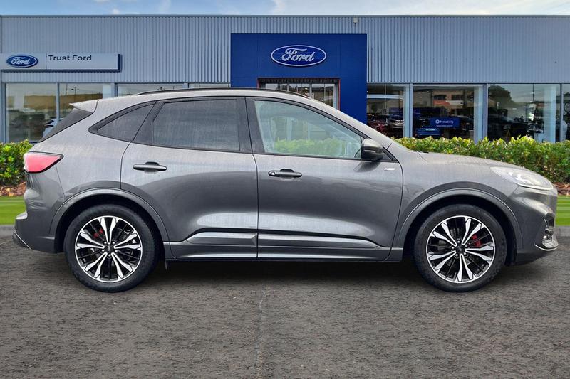 Used Ford Kuga 2023 for sale - 76908840: Photo 3