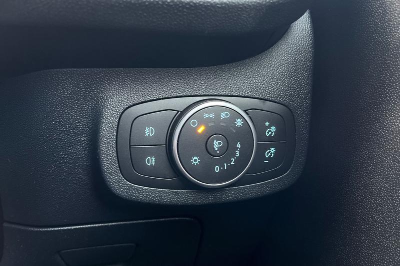 Used Ford Fiesta 2020 for sale - 76908834: Photo 29