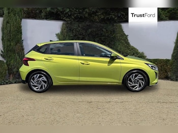 Used Hyundai i20 2024 for sale - 78556167: Photo