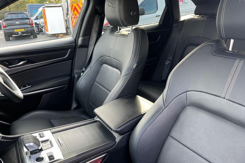 Used Jaguar F-Pace 2022 for sale - 76363013: Photo 19