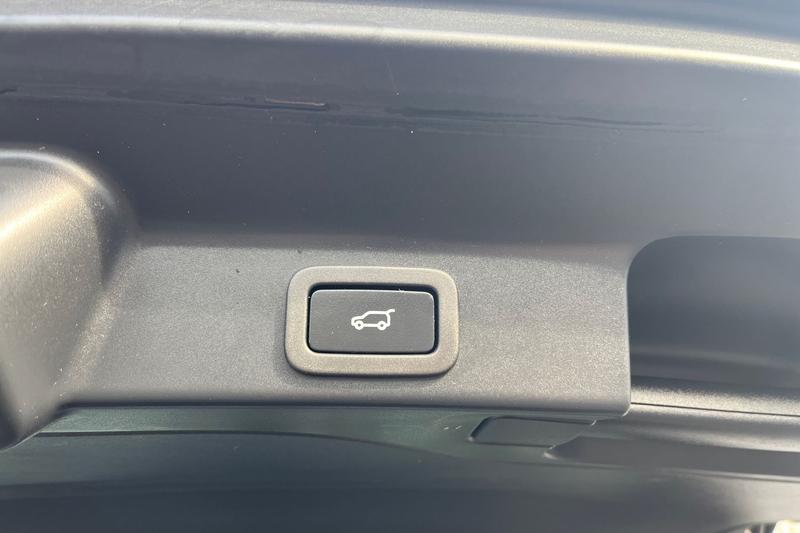 Used Jaguar F-Pace 2022 for sale - 76363013: Photo 24