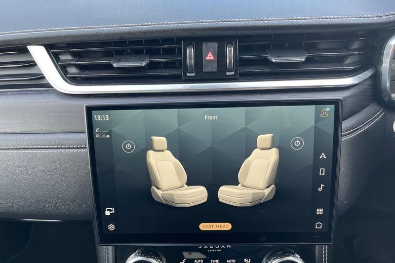Used Jaguar F-Pace 2022 for sale - 76363013: Photo 32