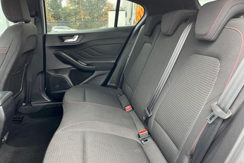 Used Ford Focus 2020 for sale - 76508161: Photo 20