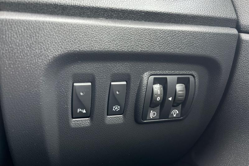 Used Renault Captur 2016 for sale - 77755021: Photo 29