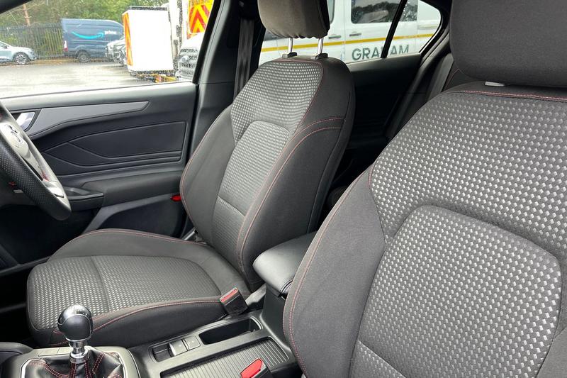 Used Ford Focus 2022 for sale - 76104795: Photo 19
