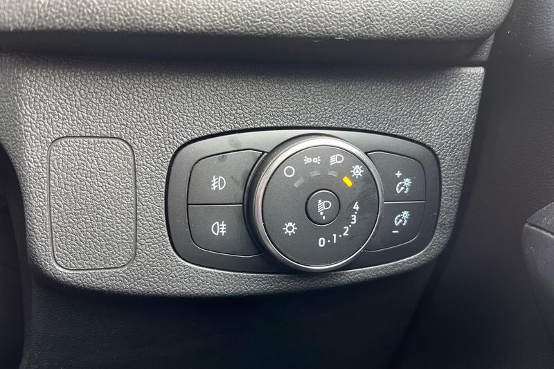 Used Ford Focus 2022 for sale - 76104795: Photo 29