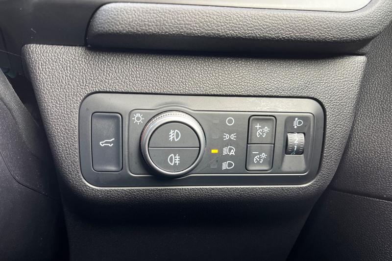 Used Ford Kuga 2023 for sale - 78102392: Photo 28