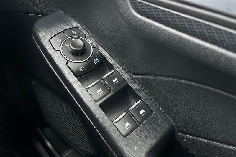 Used Ford Kuga 2023 for sale - 76748139: Photo 16