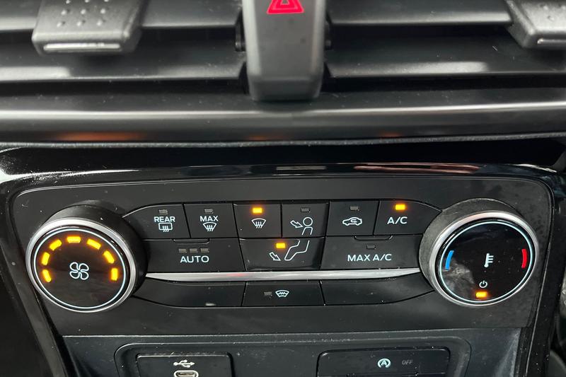 Used Ford Ecosport 2023 for sale - 77381623: Photo 31