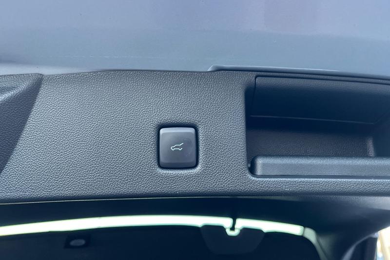 Used Ford Kuga 2025 for sale - 76734715: Photo 25