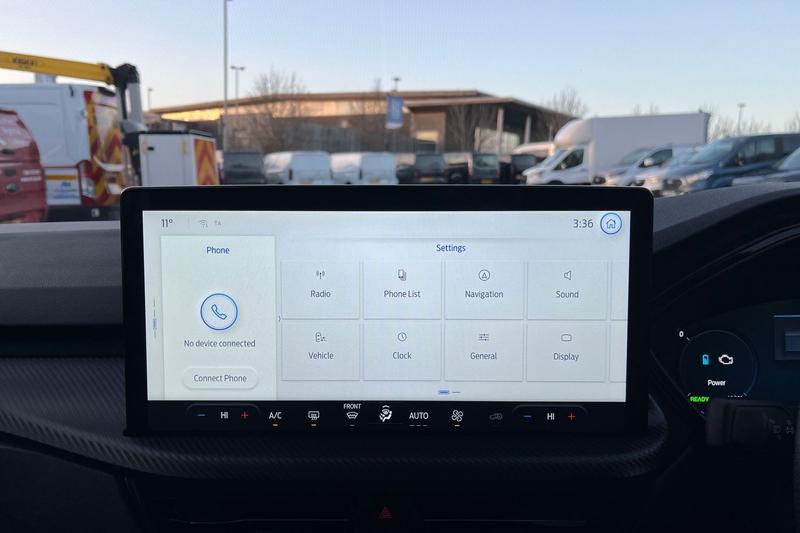 Used Ford Kuga 2025 for sale - 76734715: Photo 34