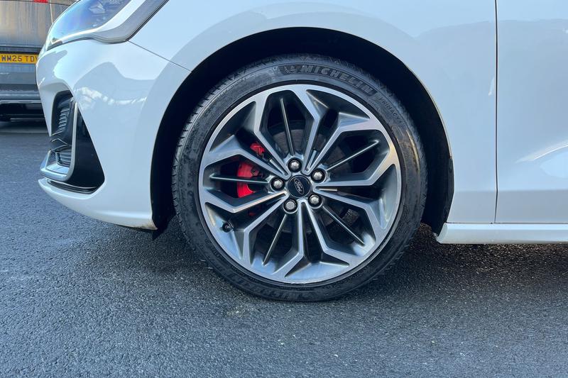 Used Ford Focus 2022 for sale - 76960850: Photo 8