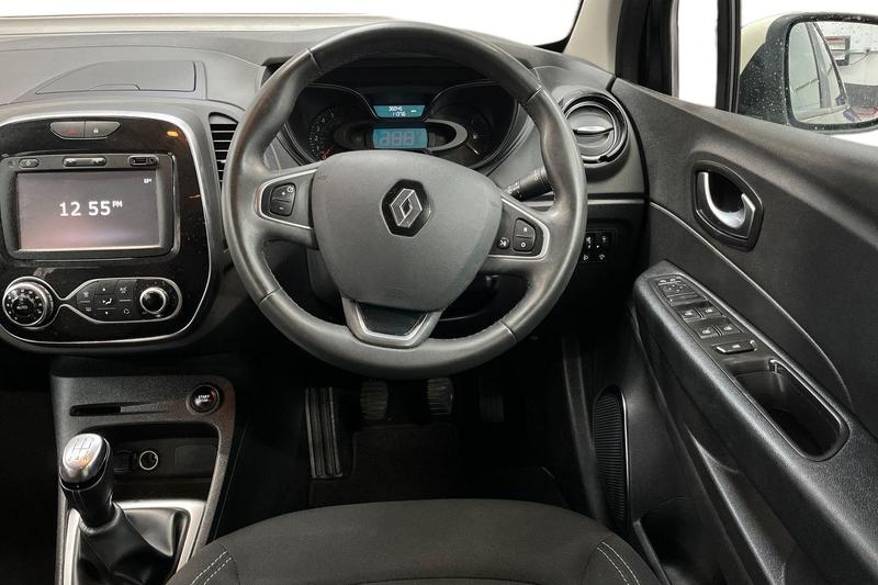 Used Renault Captur 2018 for sale - 76162111: Photo 11
