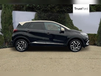 Used Renault Captur 2018 for sale - 76162111: Photo 3