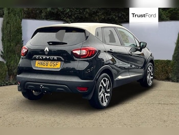 Used Renault Captur 2018 for sale - 76162111: Photo 4