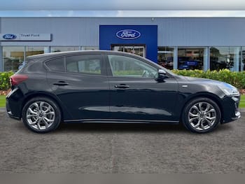 Used Ford Focus 2023 for sale - 79762306: Photo