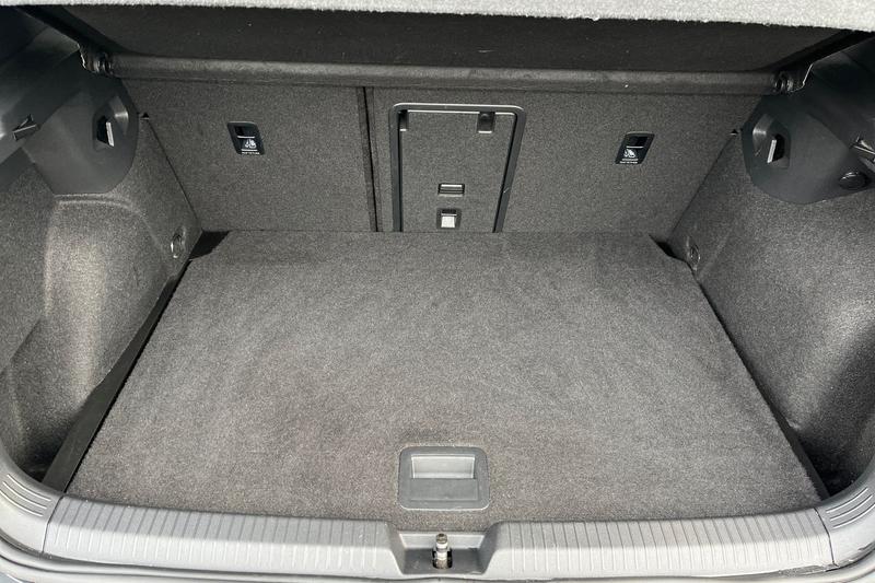 Used Volkswagen Golf 2022 for sale - 77036923: Photo 21